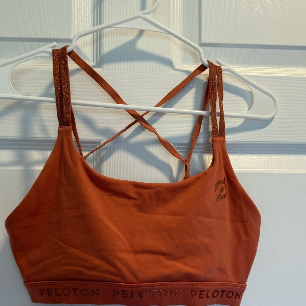 Peloton Women's Rust Sports Bra